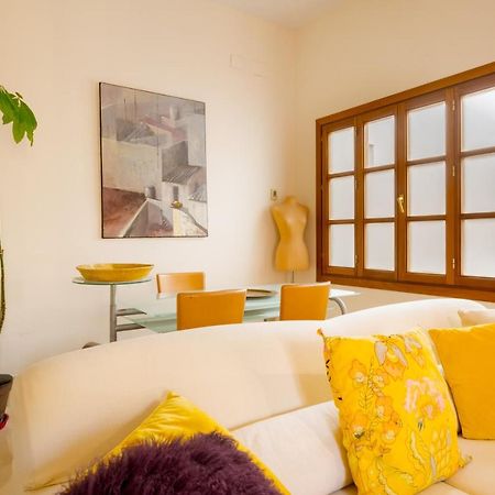 Large And Practic - 3Bd 2Bth- Arenal Apartment Sevilla Bagian luar foto
