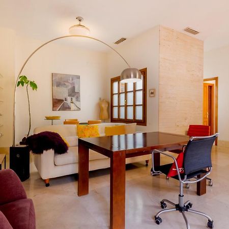 Large And Practic - 3Bd 2Bth- Arenal Apartment Sevilla Bagian luar foto