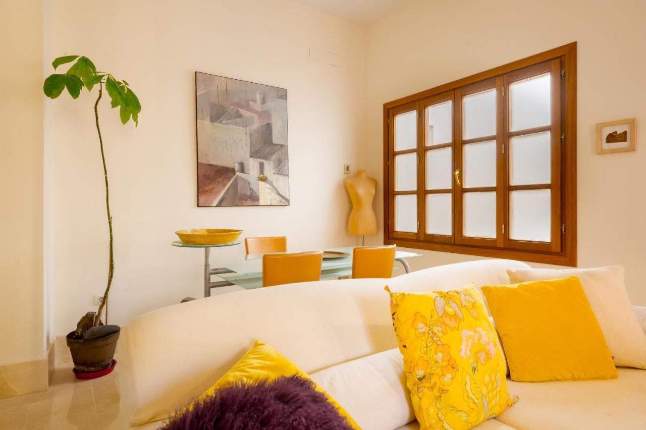 Large And Practic - 3Bd 2Bth- Arenal Apartment Sevilla Bagian luar foto
