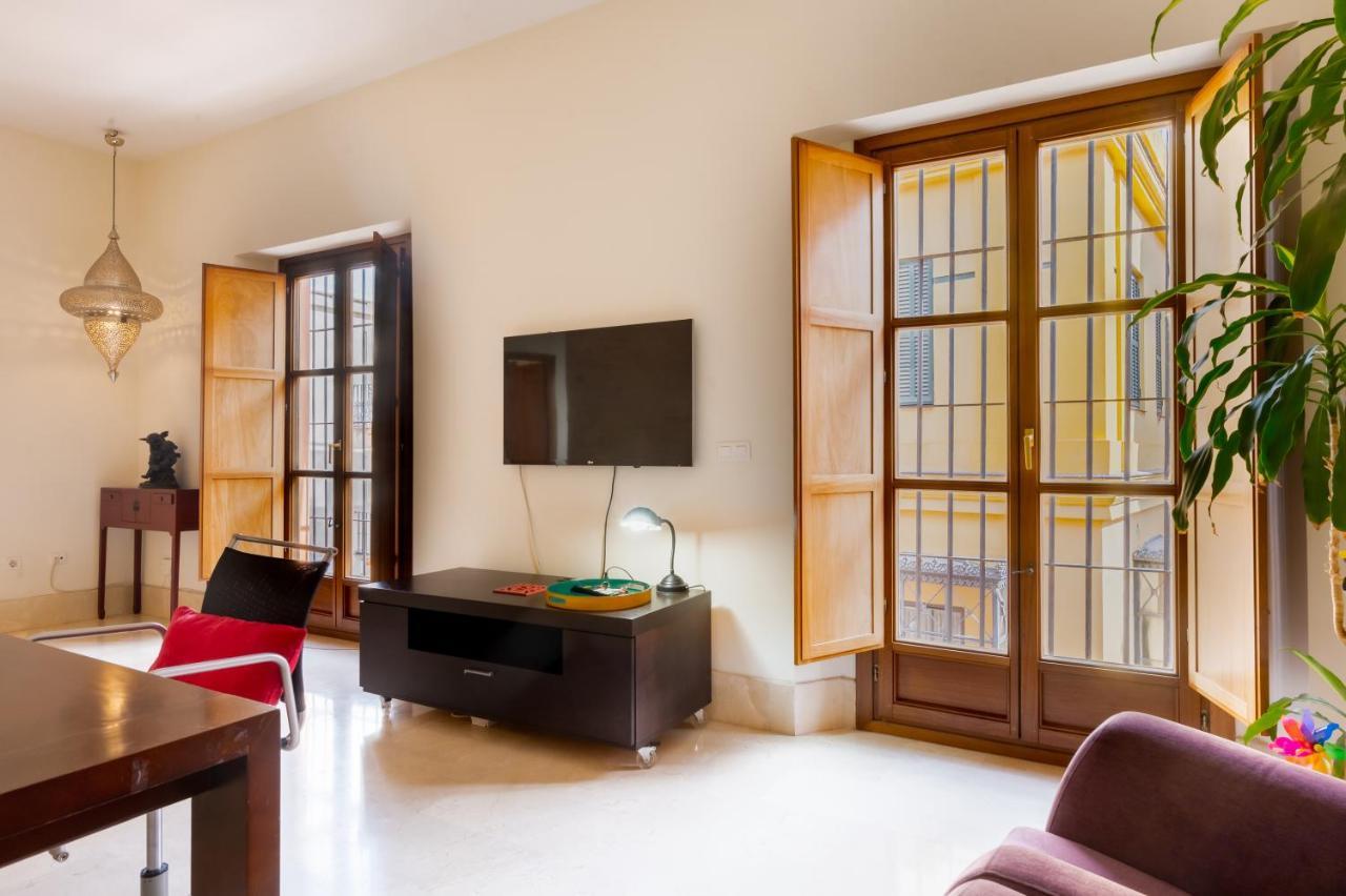 Large And Practic - 3Bd 2Bth- Arenal Apartment Sevilla Bagian luar foto